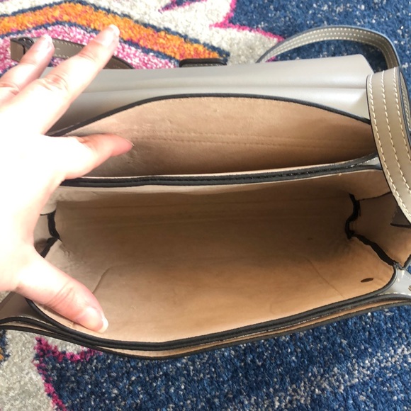 Handbag - Picture 4 of 5